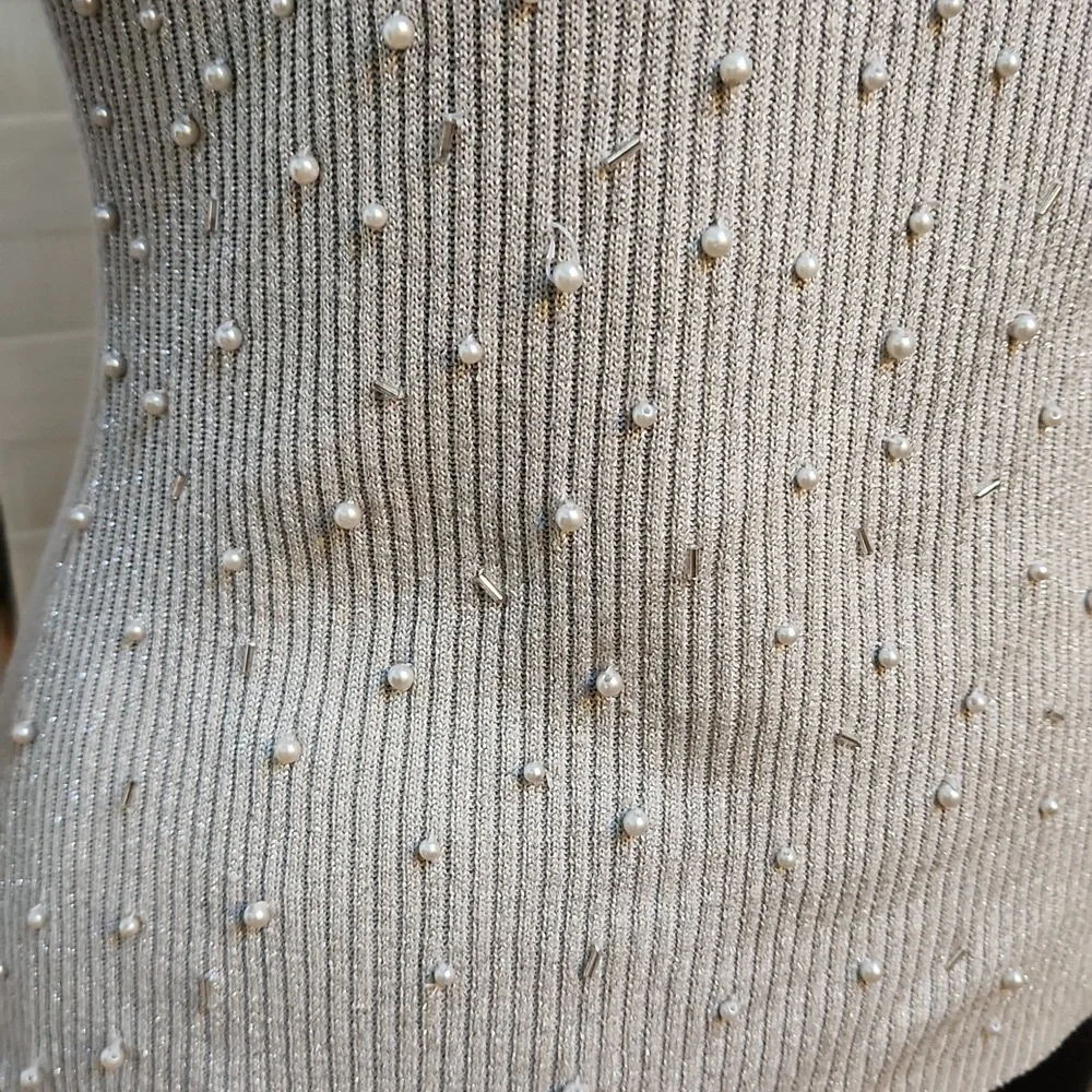 Vintage Silver Beaded Belldini Silk Sweater - Size Medium - Picture 5 of 13